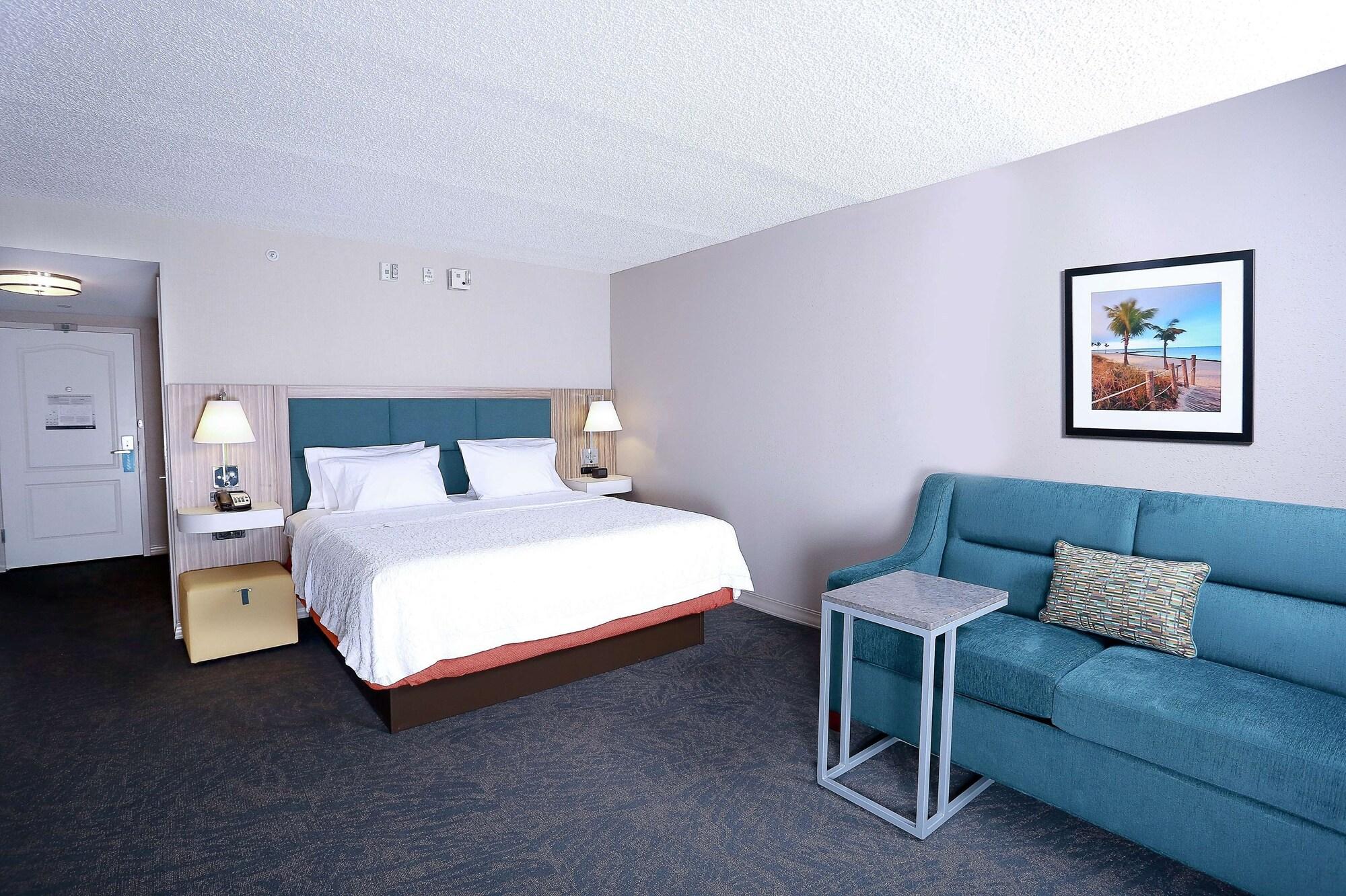 Hampton Inn & Suites Tampa-Wesley Chapel Exterior photo
