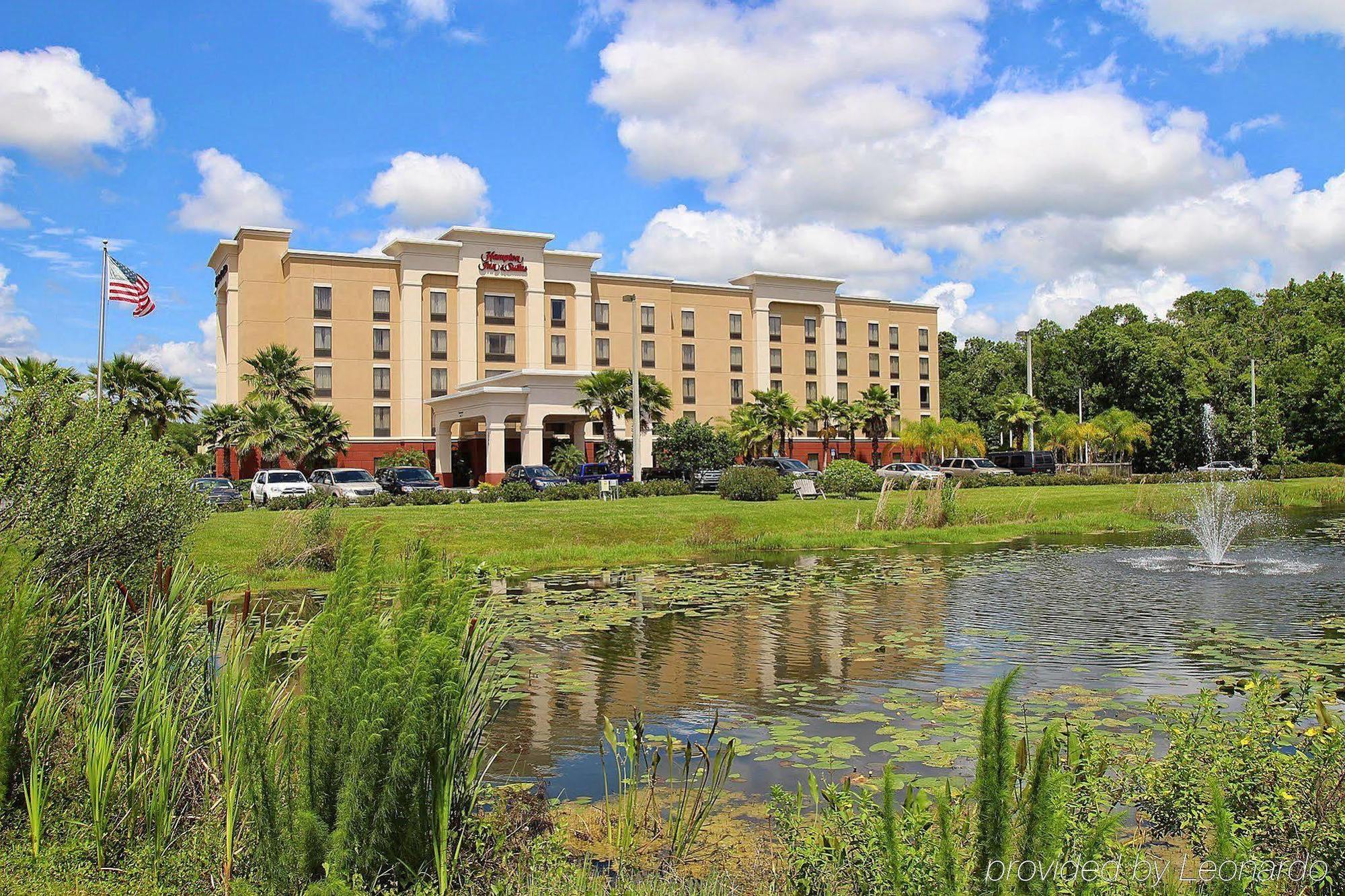 Hampton Inn & Suites Tampa-Wesley Chapel Exterior photo