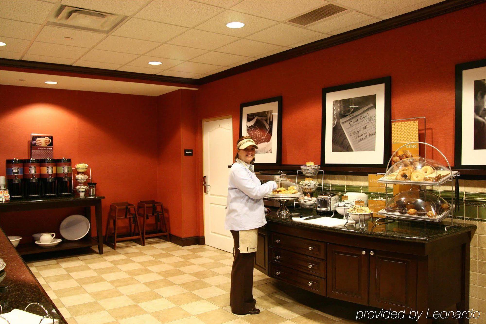 Hampton Inn & Suites Tampa-Wesley Chapel Restaurant photo